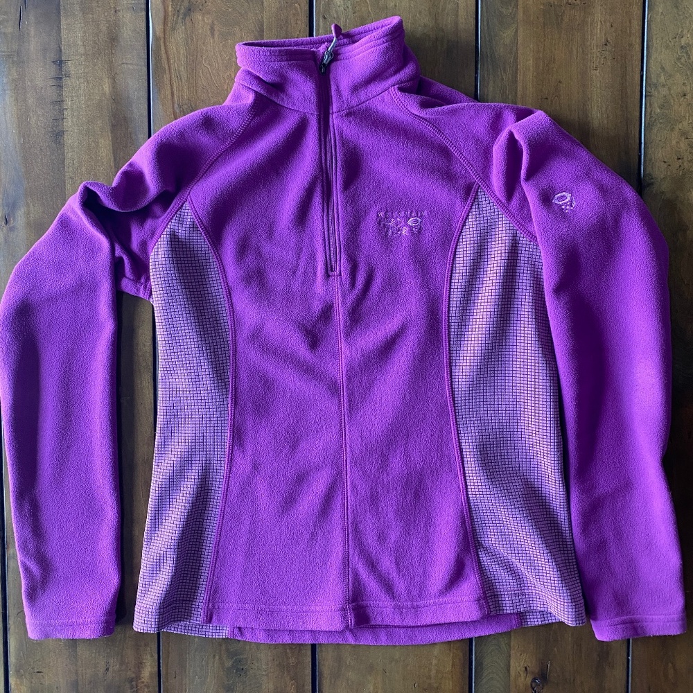 Women's Small Mountain Hardware Fleece with Side Panel Detail